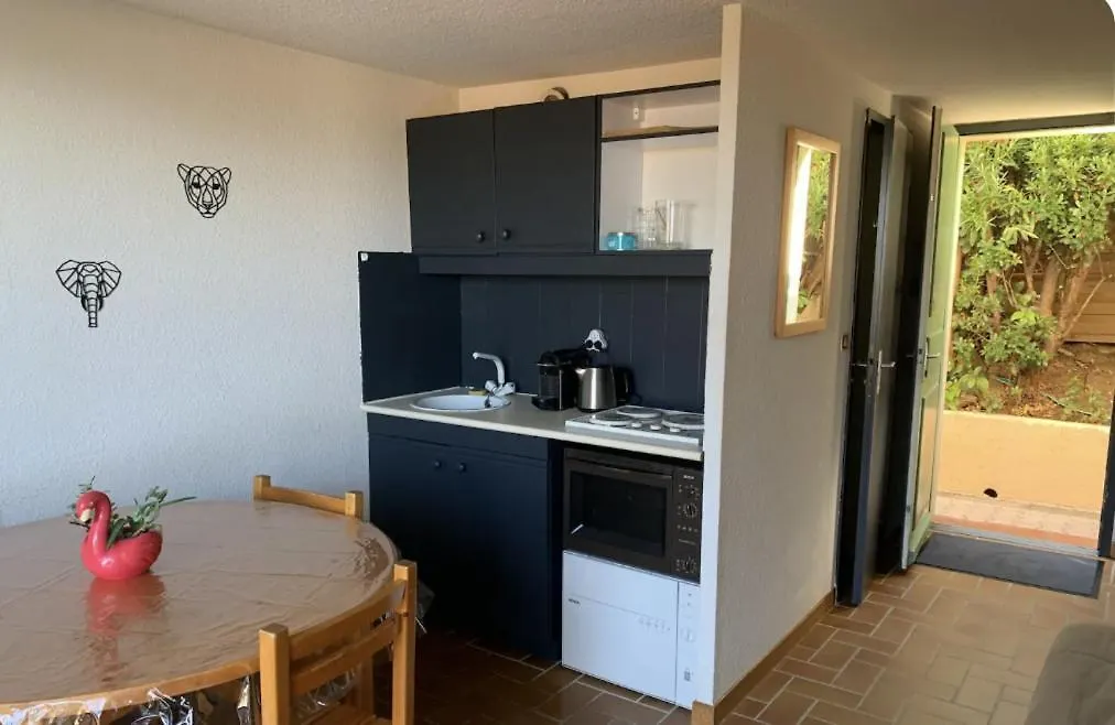 Holiday home Petite Maison Dans Residence Avec Piscine Cogolin France