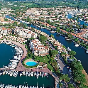 Botel Logement Insolite Dans Le Golfe De Saint Tropez, Cogolin