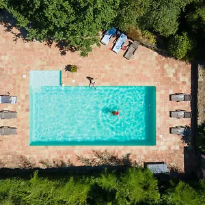  Hébergement de vacances Les Du Merle